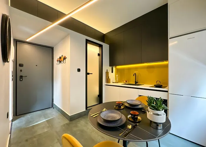 Aristotelous Luxury